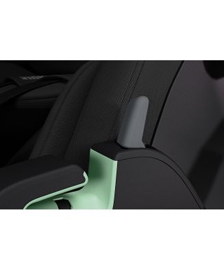 Thule Maple autosedačka pro kojence Black + ISOFIX základna Alfi  Thule autosedačky