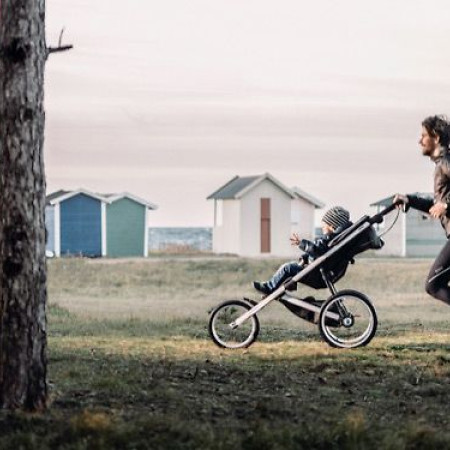 Od jakého věku může dítě jezdit v běžeckém vozíku?